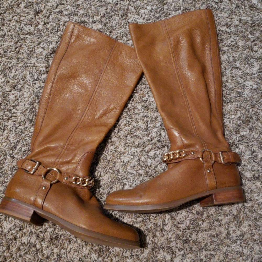 Coach boots